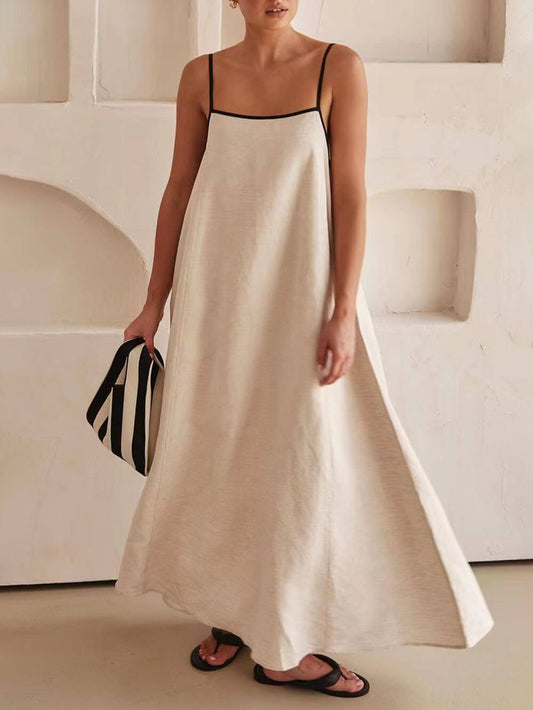 Trendová áčková šaty s ramínky a kontrastním designem na svátky – Zoey