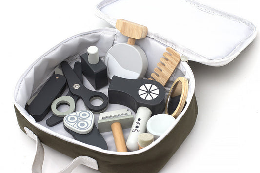 Dřevěná hračka pro holiče s páskovou taškou pro děti – Klippproffs