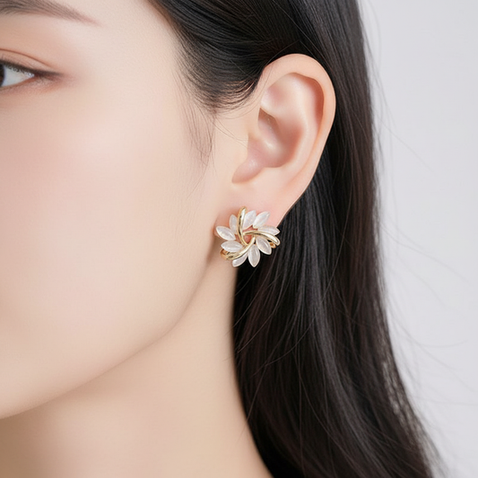 Stud-Ohrringe Mit Blütenform - SakuraJewelry
