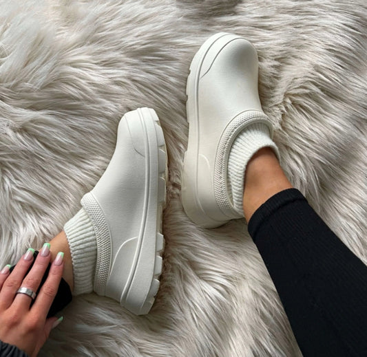 Podzimní odolné pohodlné klapky s tlumením podložky – Mireille