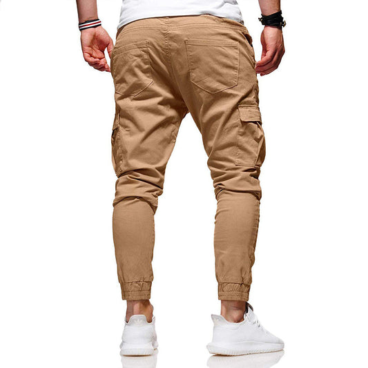 Beige Herren-Cargohose, Baumwolle, Taschen, sportlich, lässig, modisch, Rückansicht.