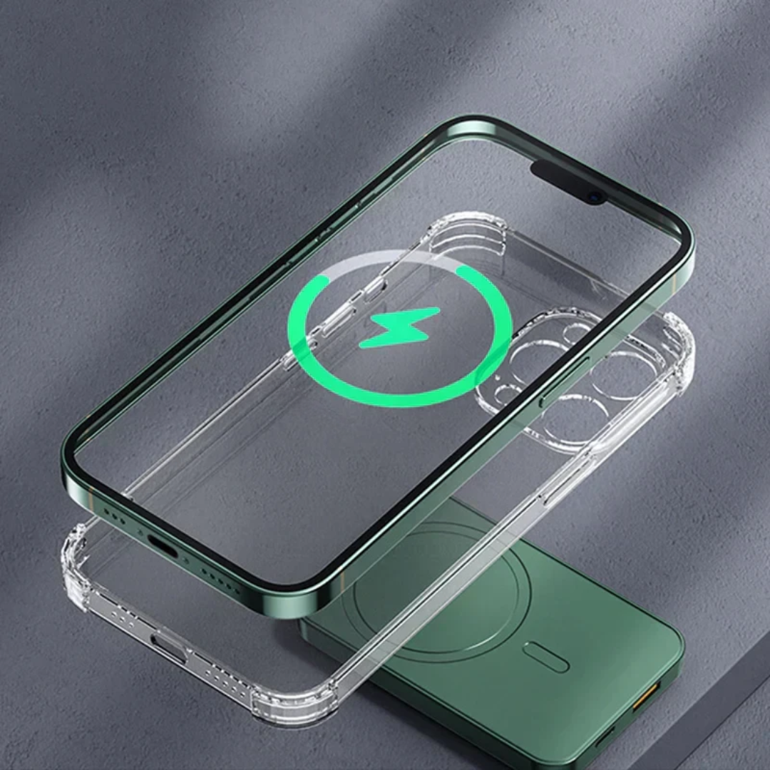 Grünes MagSafe-Ladegerät mit durchsichtigem Handyhülle auf grauem Hintergrund.