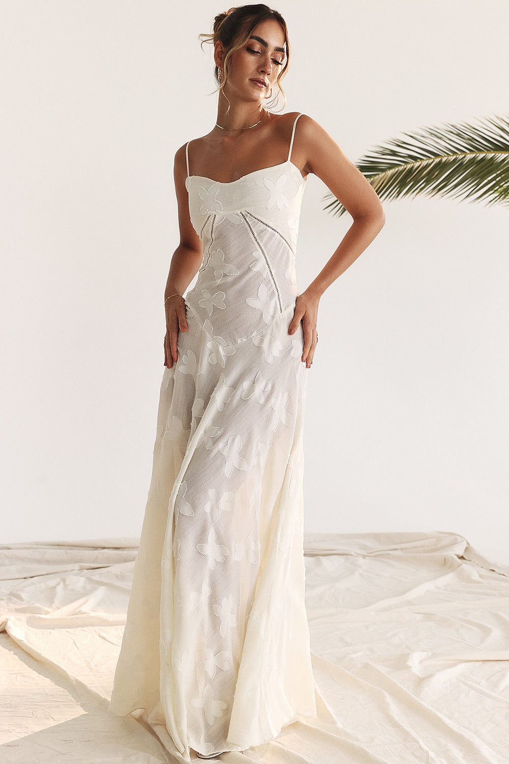 Stylové bezrukávové šaty – Viviana