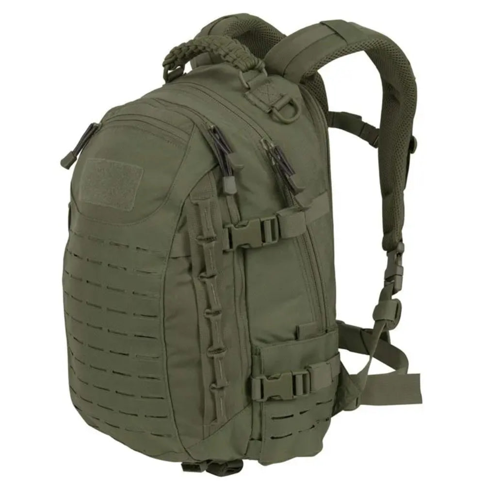 Olivgrüner taktischer Rucksack, robustes Nylon, MOLLE-System, Outdoor-Abenteuer, Wandern.
