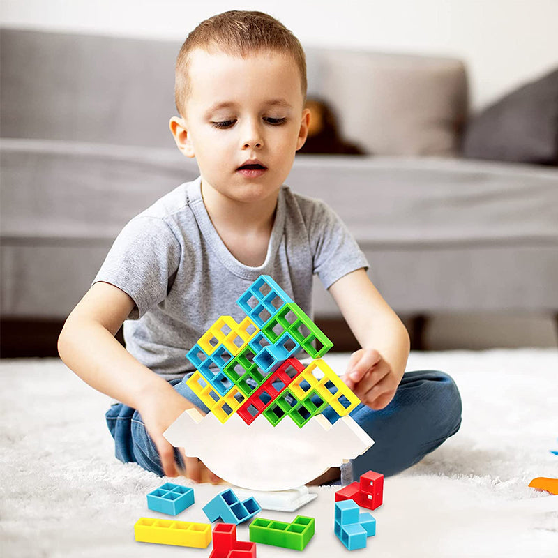 Skládací hra – StackaTrix