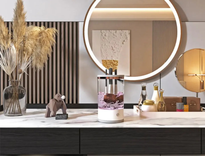 Automatický čistič štětců na make-up – Brusha