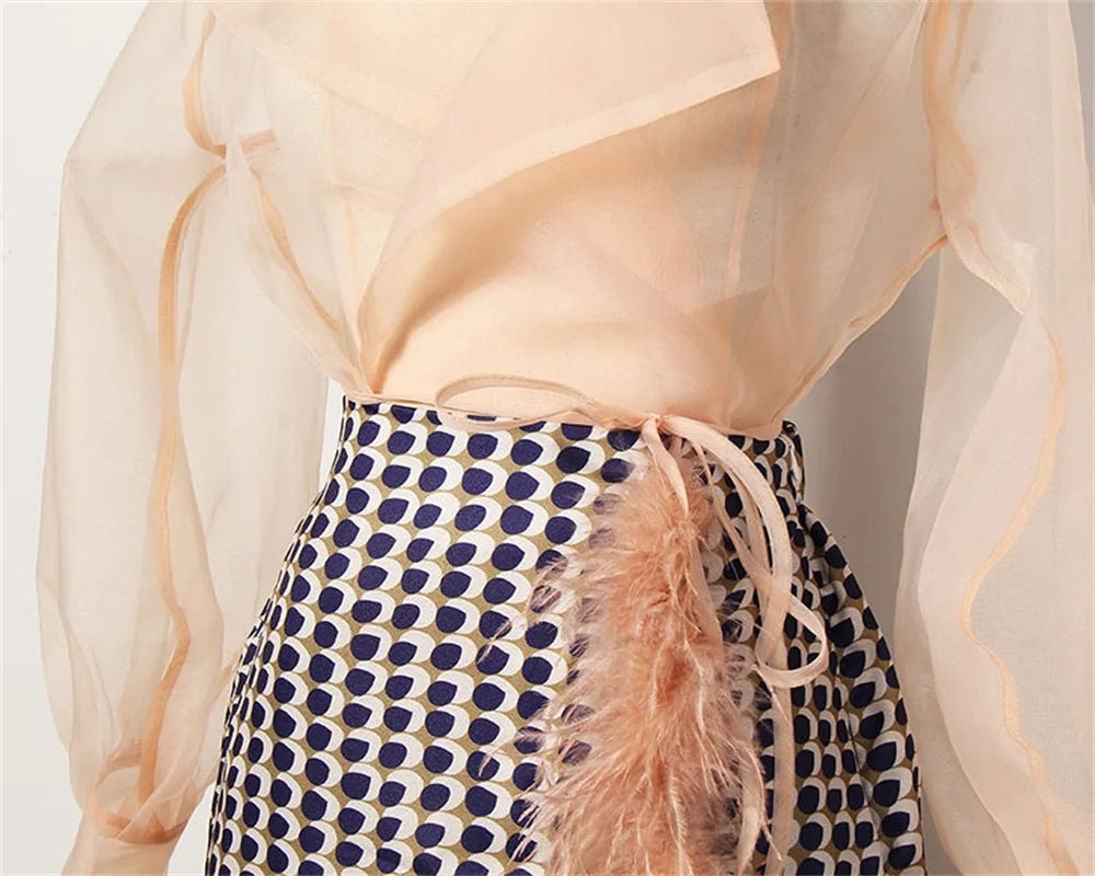 Dvoudílný šifonový podzimní outfit s páskem a sukní – Maurelle
