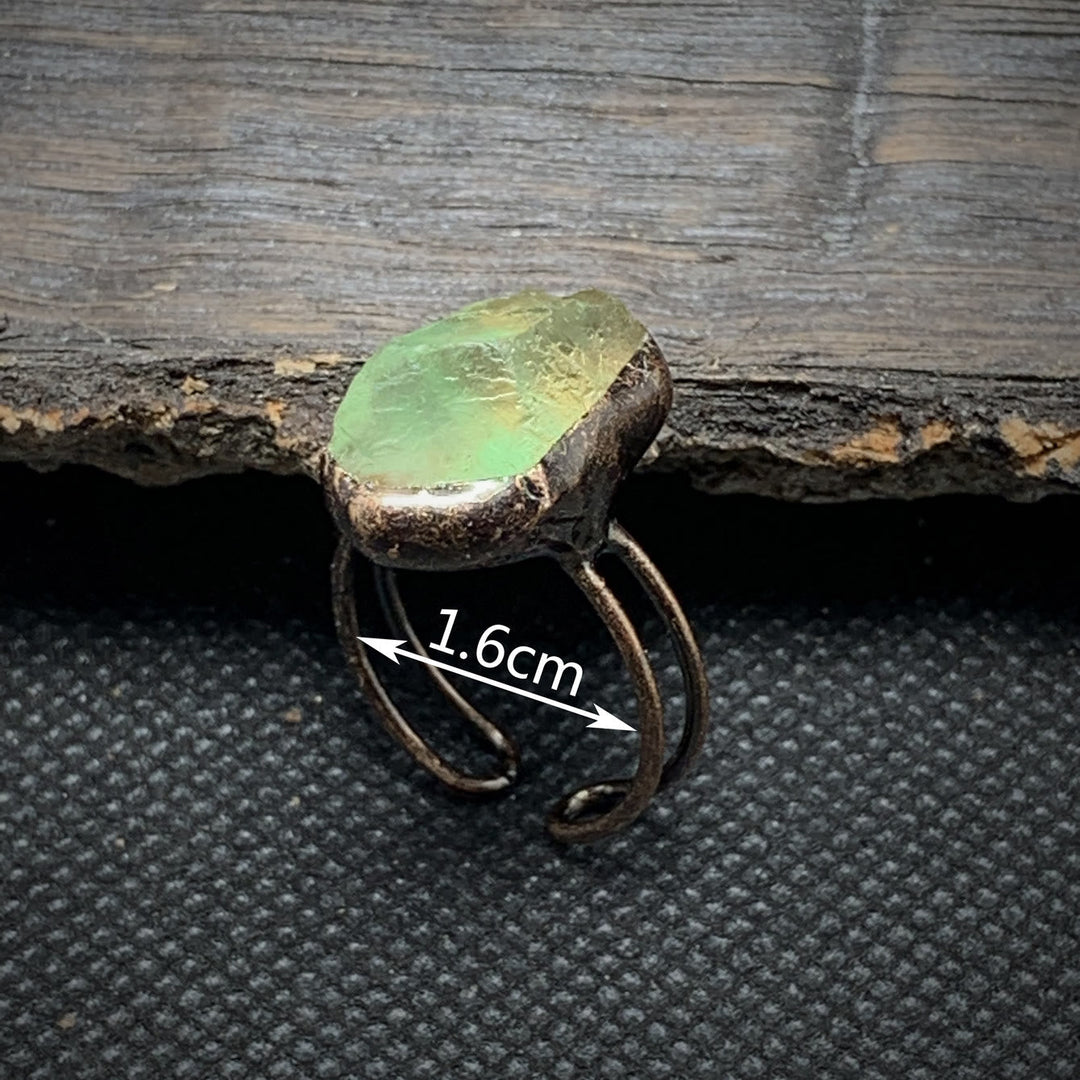Rostfreier Stahlring mit grünem Rohstein, verstellbar, 1,6 cm, handgefertigter Schmuck.