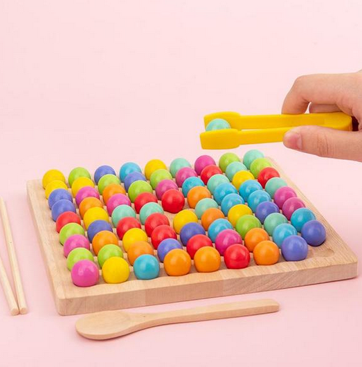Montessori kuličková logická hra – Podporuje teorii barev a myšlení