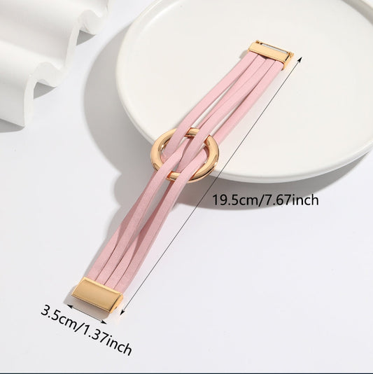 Rosa elastisches Armband mit goldener Schnalle, 19,5 cm Länge, modisches Accessoire.