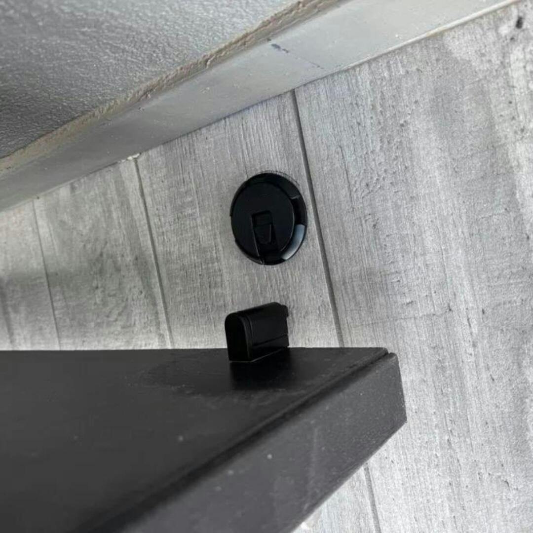 Magnetické zarážky na dveře bez vrtání - HoldMate