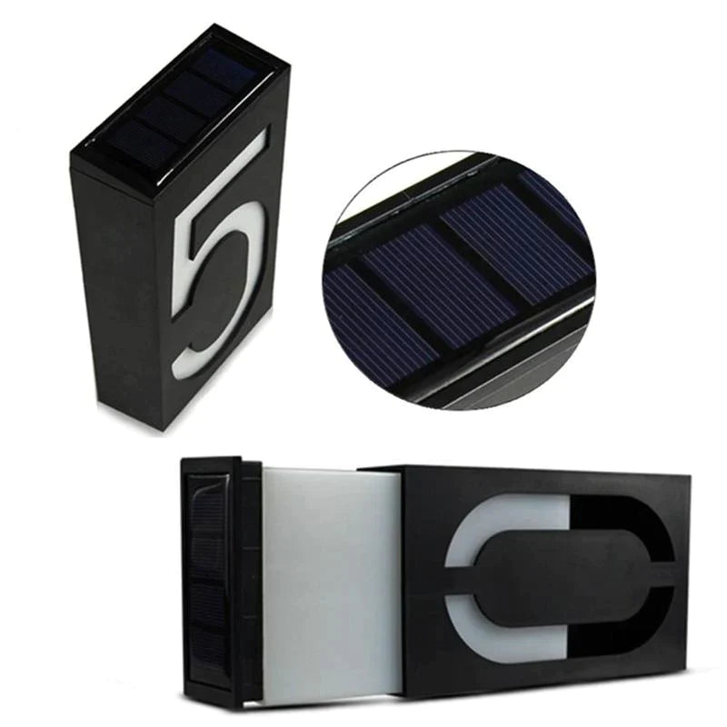 Osvětlené číslo domu se solární energií - SolarSign
