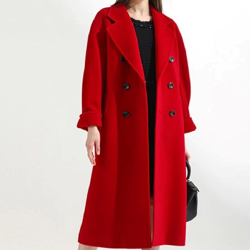 Roter Damenmantel, doppelt geknöpft, elegantes Design, Wintermode, Wollmischung.