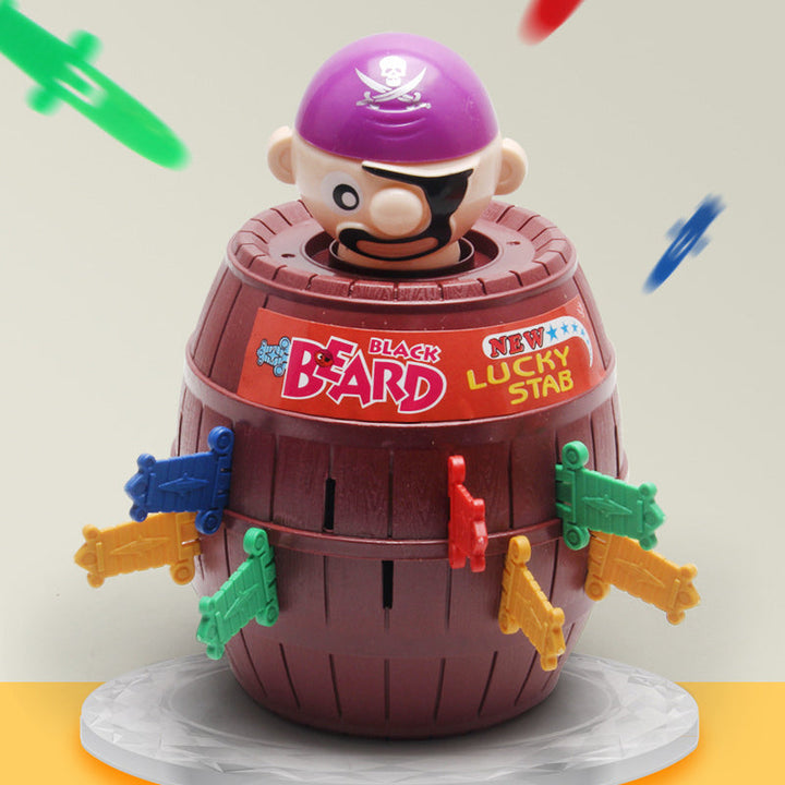 Spielzeug Piratenfass mit bunten Schwertern, Pop-Up Pirat, Kinder Geschicklichkeitsspiel.