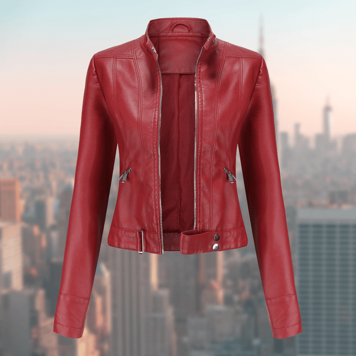 Rote Damenlederjacke mit Reißverschluss, modisch, elegant, hochwertiges Material.