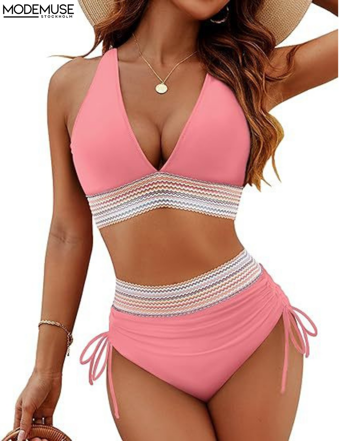 Tento trendový bikiny set s vysokým pasem - Tessa je vyroben z rychleschnoucího materiálu.