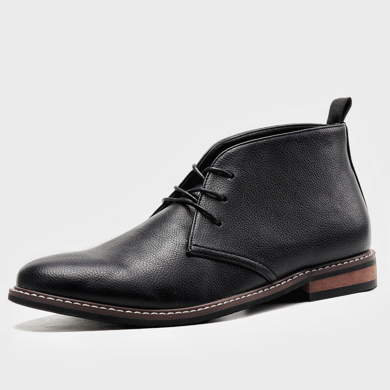 Schwarzer Herren-Lederschnürstiefel, elegantes Design, rutschfeste Sohle, ideal für Business.