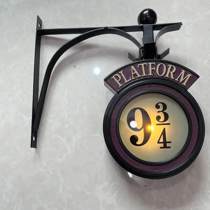 Magická nástěnná lampička nástupiště 9¾ - LumosWall