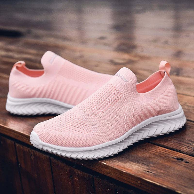 Rosa Damen-Sneaker aus Strickstoff, rutschfeste Sohle, bequem, modisch, atmungsaktiv.
