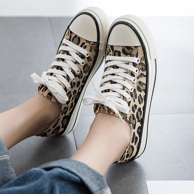 Stylové leopardí tenisky pro ženy – Savannah