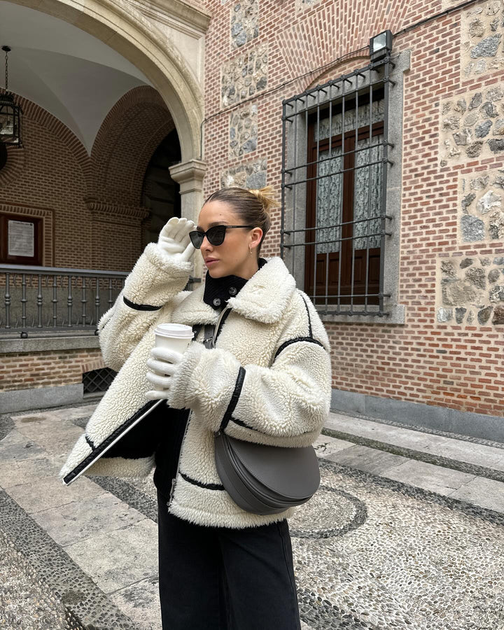 Teddy pilotní bunda – Dilara | Zimní, měkká, oversize a stylová!