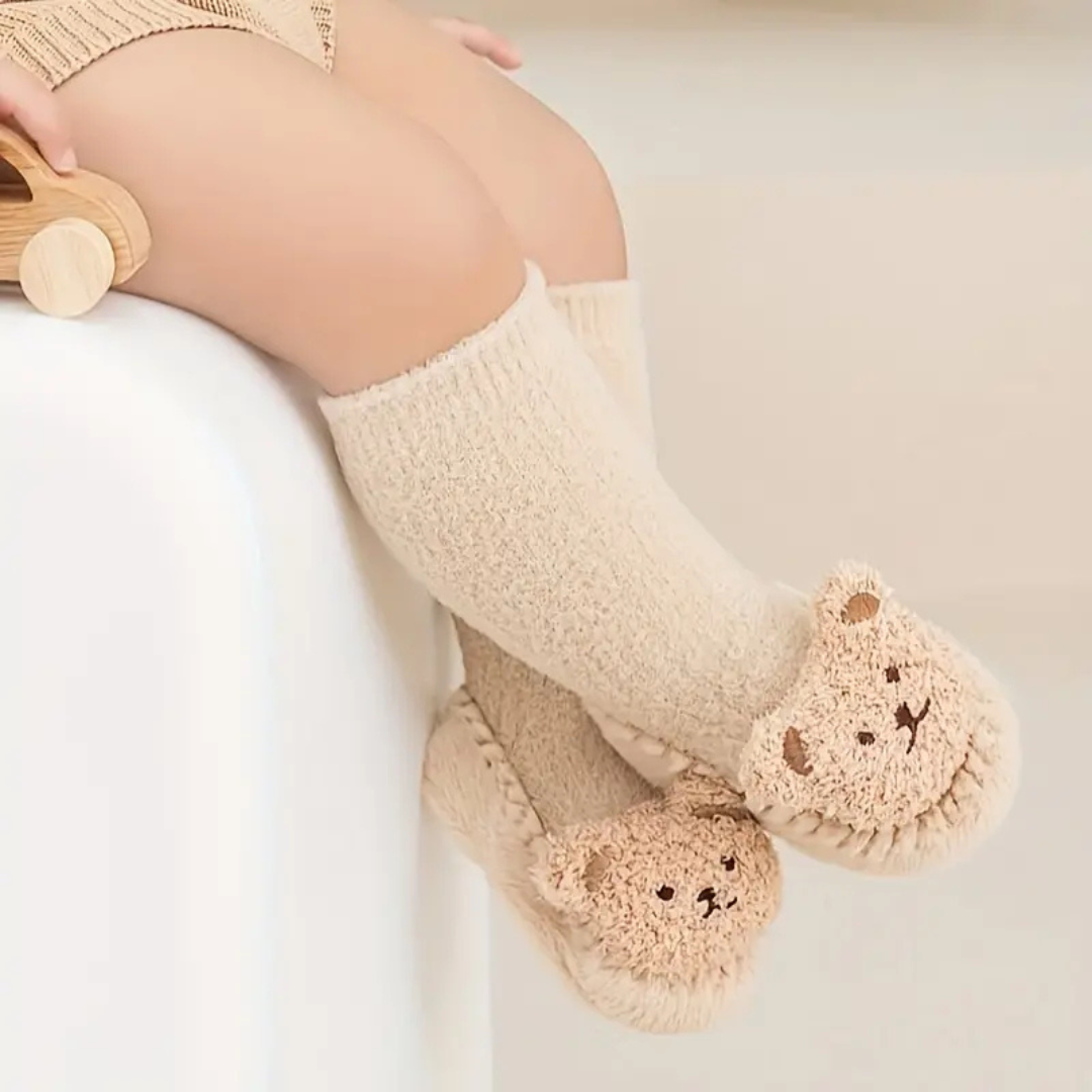 Dětské domácí ponožky s medvědy – CozyBear
