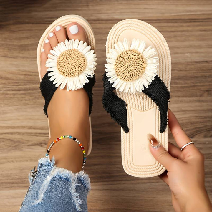 Boho slip-on sandály s květinovým vzorem – Marivi