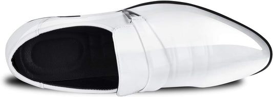 Weiße Lackleder-Herrenschuhe, elegantes Design, rutschfeste Sohle, formelle Anlässe.