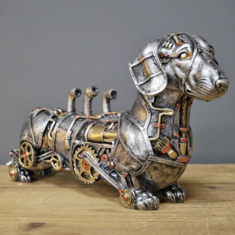 Steampunk Dackel Skulptur aus Metall mit Zahnrädern und Rohren auf Holztisch.