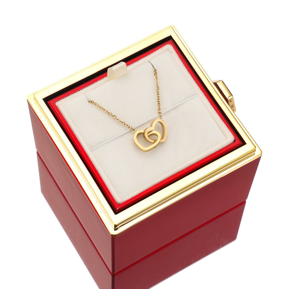 Krásný náhrdelník a růže v luxusní šperkovnici s tajným překvapením - Lunavia