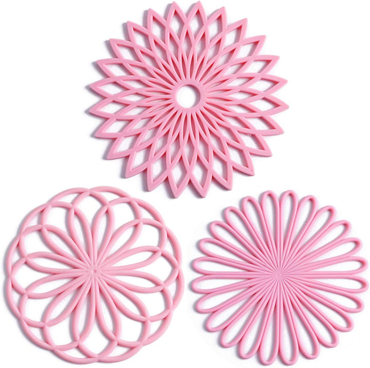 Drei rosa Silikon-Untersetzer, blumenförmig, hitzebeständig, rutschfest, Küchendekor.