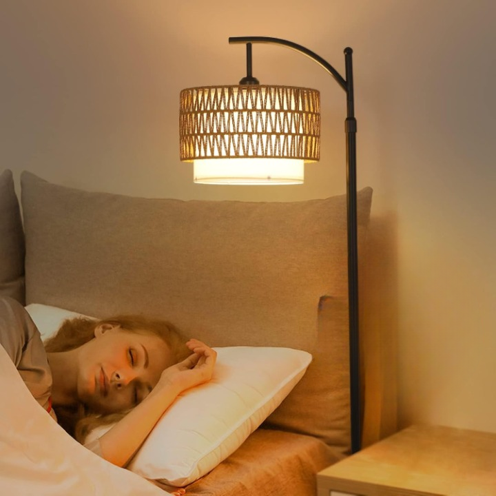 Oblouková stojací lampa s dálkovým ovládáním a dvojitými stínidly – Norvella