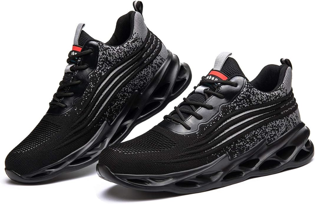 Schwarze Sportschuhe mit Mesh-Obermaterial, rutschfeste Sohle, ideal für Laufen und Fitness.