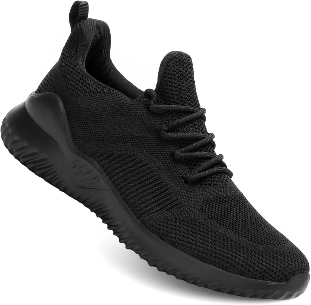Schwarzer Sneaker aus Mesh, atmungsaktiv, rutschfeste Sohle, ideal für Sport und Freizeit.