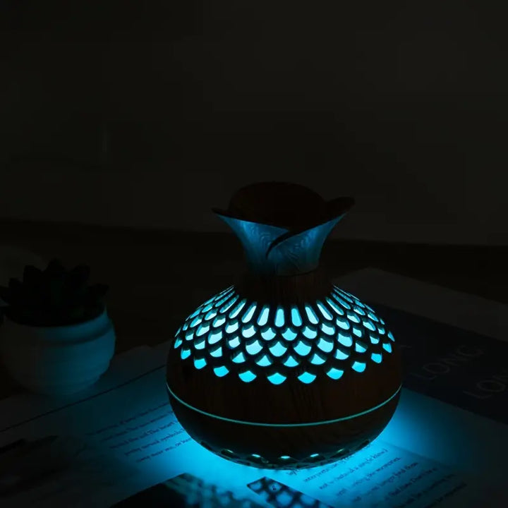 Leuchtender Holz-Luftbefeuchter, blaues LED-Licht, dekorativ, modernes Design, Aromatherapie.