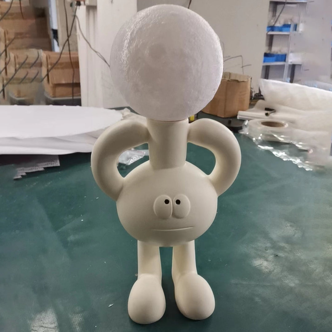 Hravá stolní lampa s skleněnou koulí - Glombra