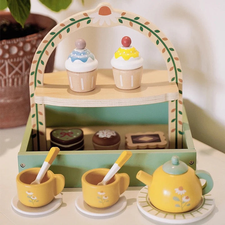 Sada dřevěných konvic pro děti s cupcake – Hračky na hraní