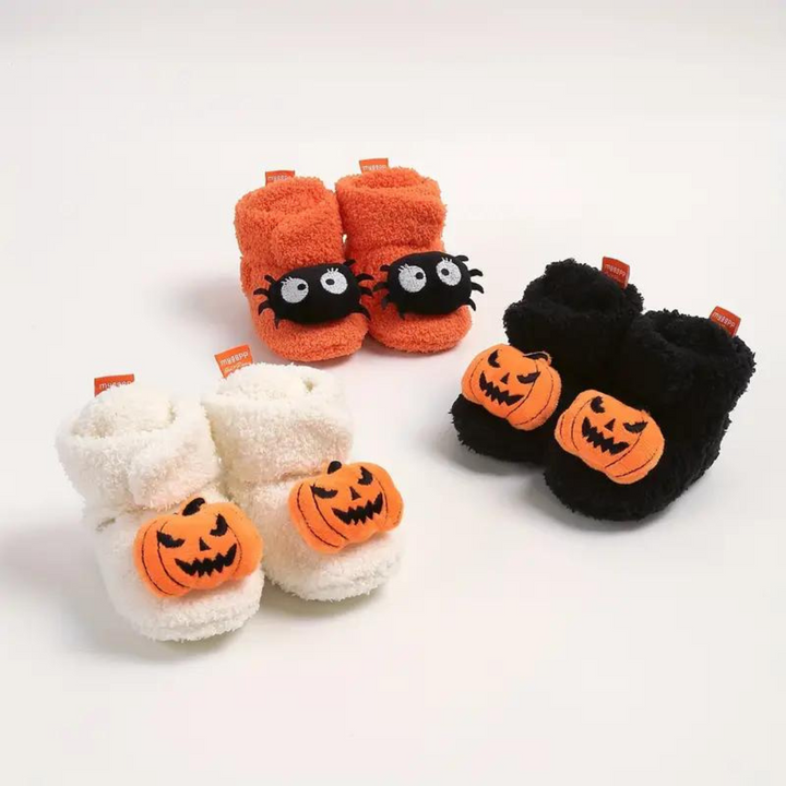 Dětské halloweenové pantofle s kresleným potiskem – SpookySteps