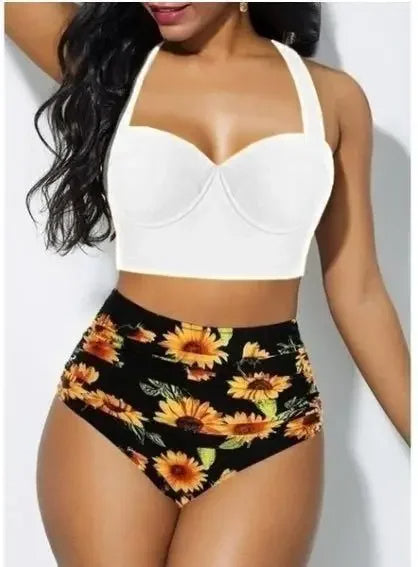 Weiße Büstenhalter-Bikinioberteil und schwarze Sonnenblumen-Bikinihose, Damenmode.