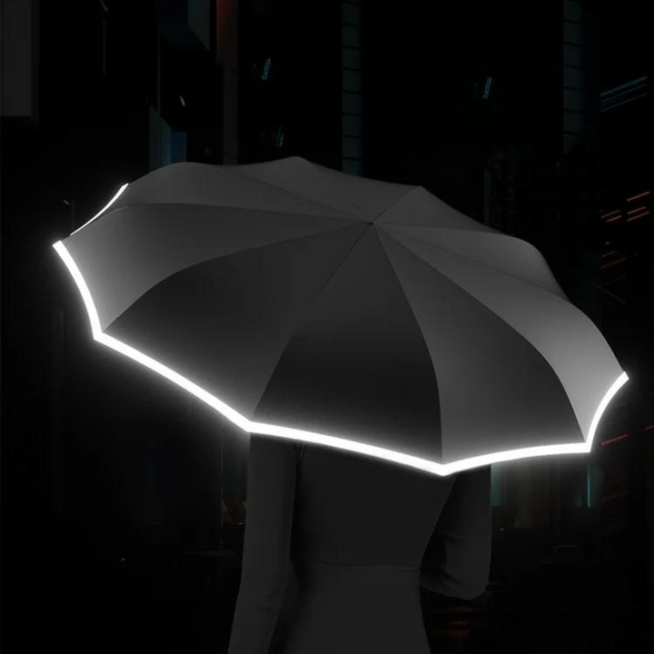 Schwarzer Regenschirm mit reflektierendem Rand, stilvoll, wetterfest, für Damen und Herren.