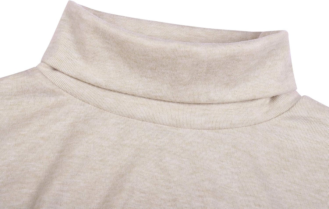 Beiger Rollkragenpullover aus Baumwolle, weicher Stoff, modisches Design, Herbstbekleidung.