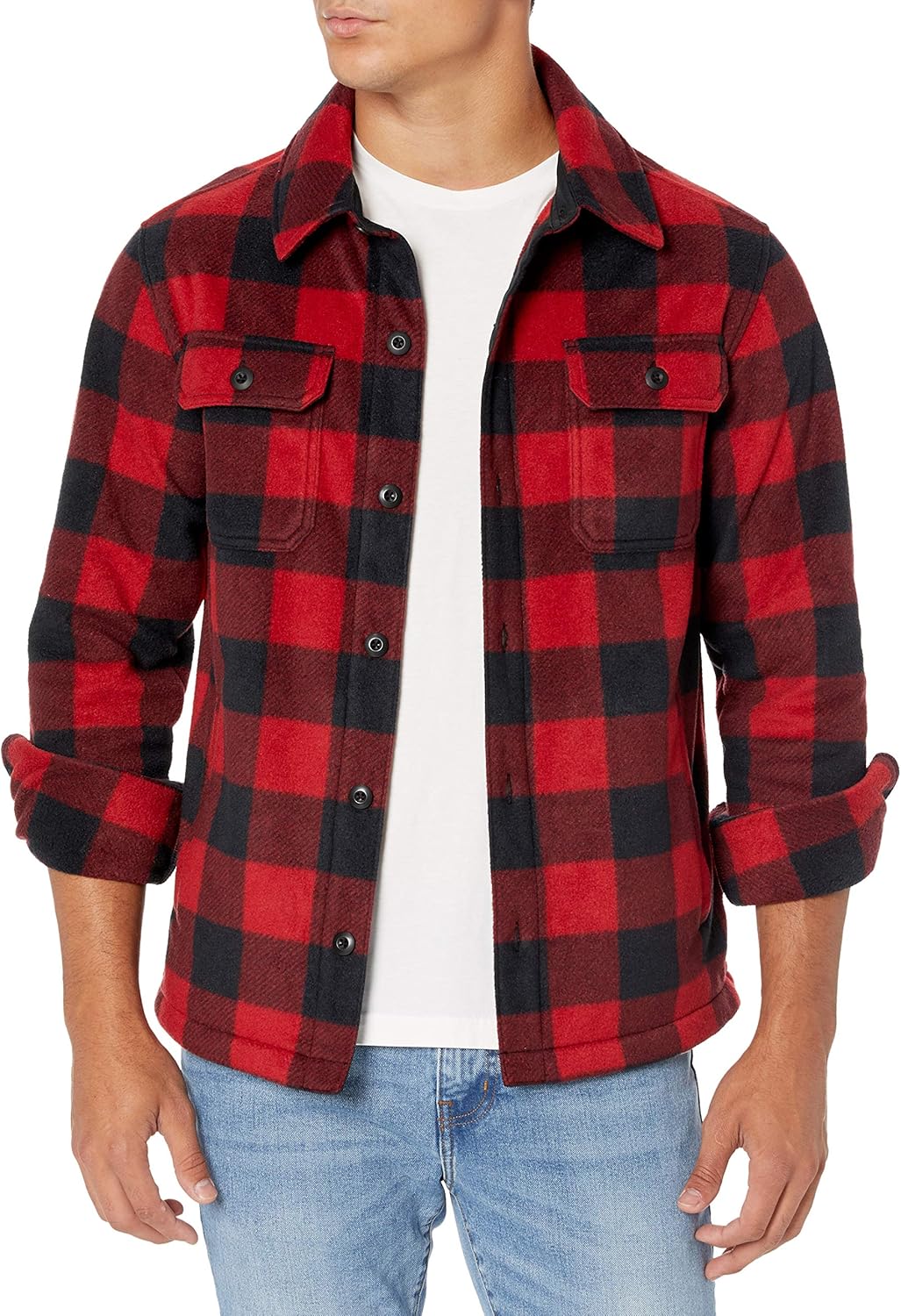 Mann in rot-schwarzer karierten Flanelljacke, Freizeitmode, Herbstbekleidung, Herrenmode.