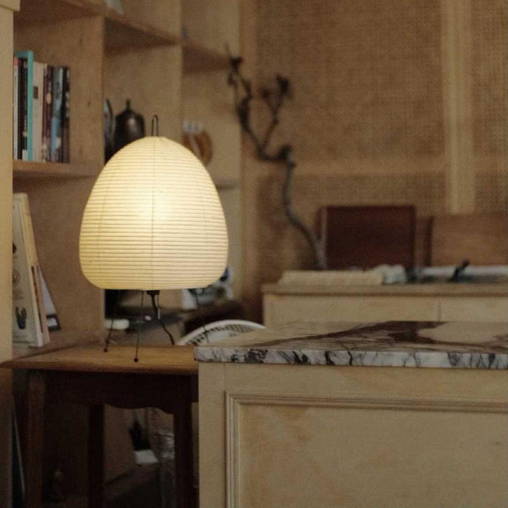Akari Tischlampe 44, Papier, Holz, modern, minimalistisch, Wohnzimmer, Beleuchtung, Design.