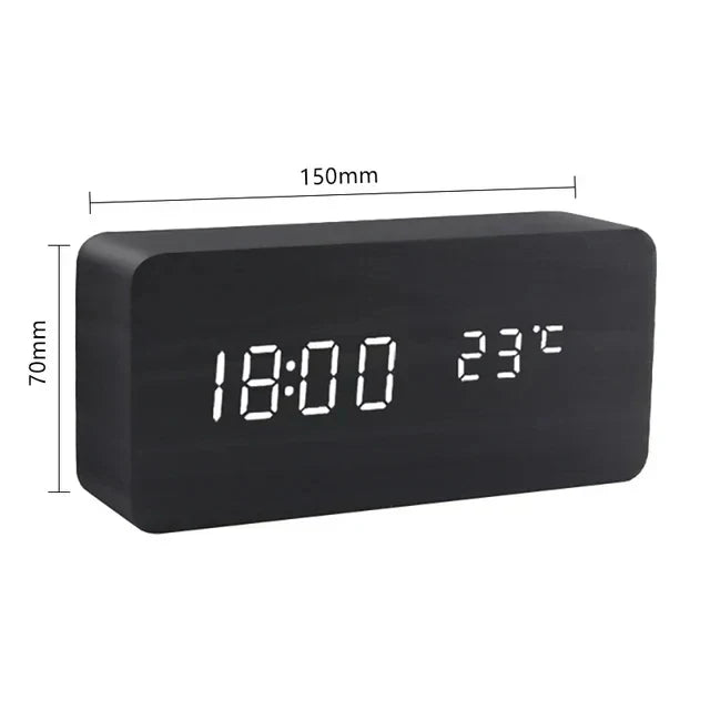 Schwarzer LED-Wecker aus Holz mit Temperaturanzeige, ideal für Nachttisch, 150x70mm.