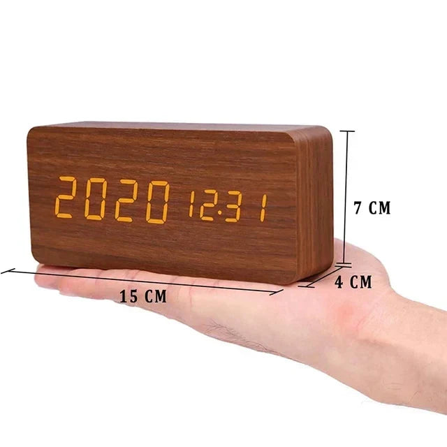 Holz-Wecker mit LED-Anzeige, Temperaturanzeige, rechteckig, 15x7x4 cm, ideal für Nachttisch.