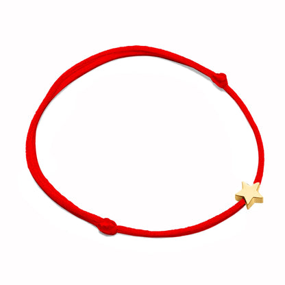 Rotes Armband mit goldfarbenem Sternanhänger, Schmuck, modisch, Accessoire, Geschenkidee.