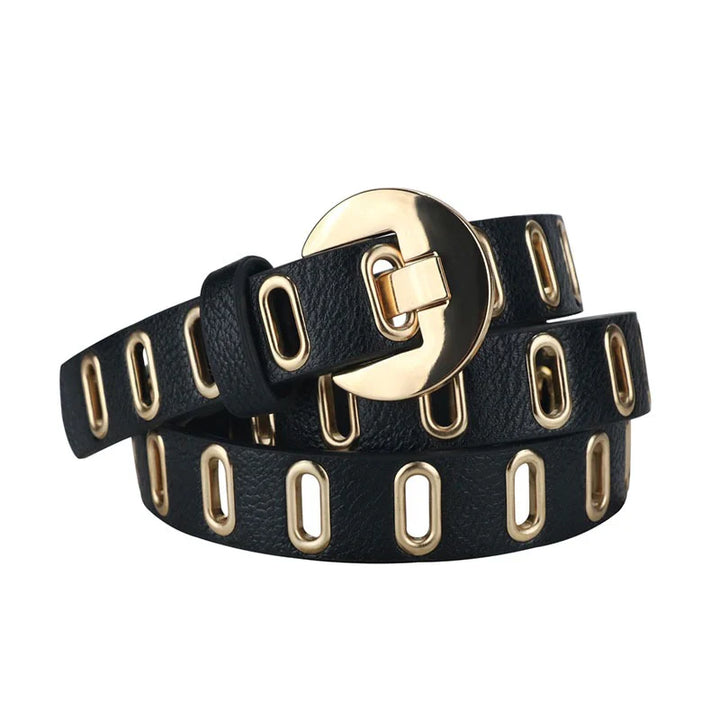 Schwarzer Ledergürtel mit goldener Schnalle und ovalen Ösen, modisches Accessoire.