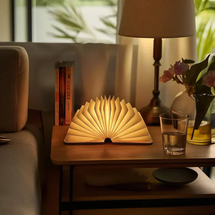 Skládací knižní lampa s teplým LED světlem - StoryGlow
