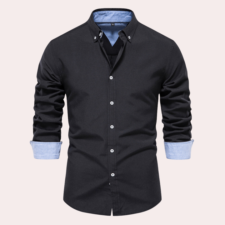 Schwarzes Herrenhemd, langärmelig, Button-Down, Baumwolle, elegantes Design.