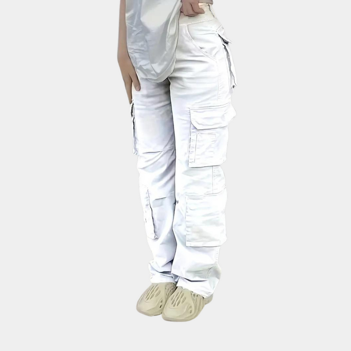 Weiße Damen-Cargohose, Baumwolle, mehrere Taschen, lässiger Stil, Modebekleidung.